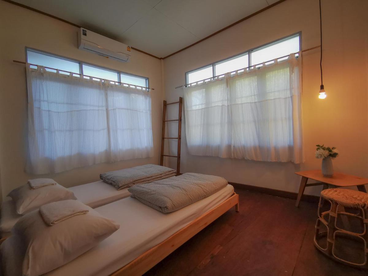 Ostello Pickbaan Lamphun Esterno foto